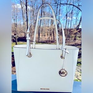 Michael Kors Signature Tote Gold Tone Hardware pristine condition.